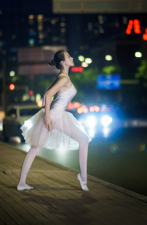 九游娱乐(jiuyou)官方网站-_专业运动员生活揭秘：训练之外的精彩_，运动员平时的生活