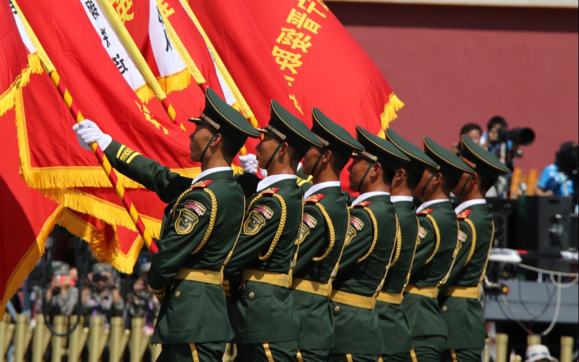 战术奇兵：球队“神来之笔”的背后秘密，战术兵旗舰店