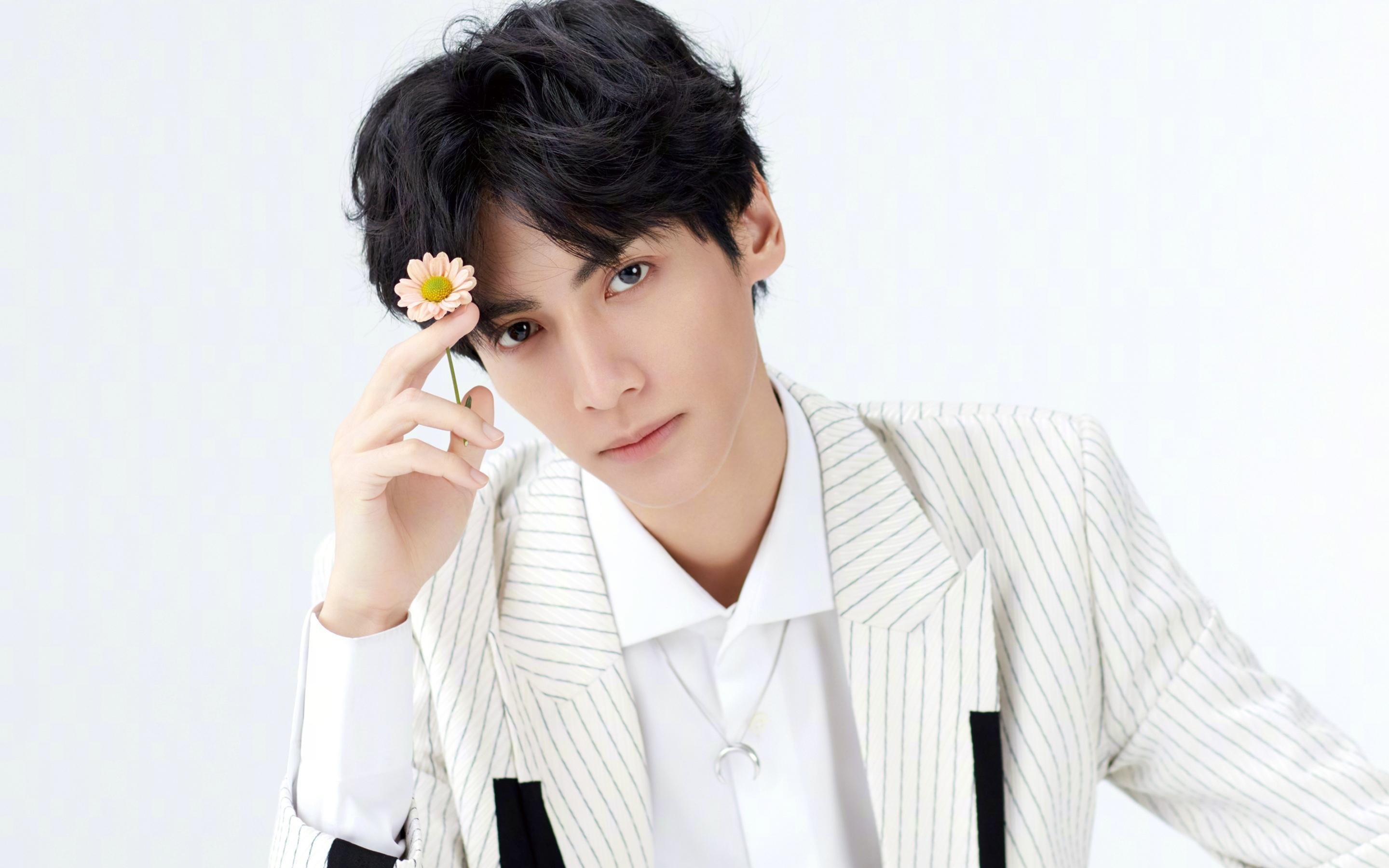 欧冠“焦点对决”：皇马VS拜仁，荣誉之战逆转精彩回顾